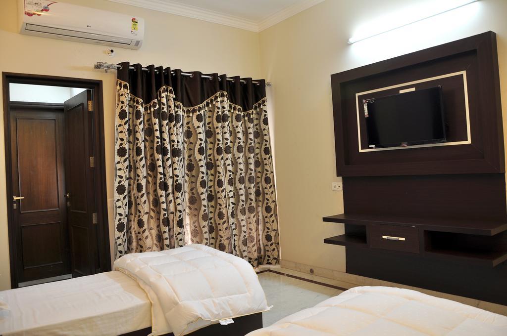Mohini Home Stay 아그라 외부 사진