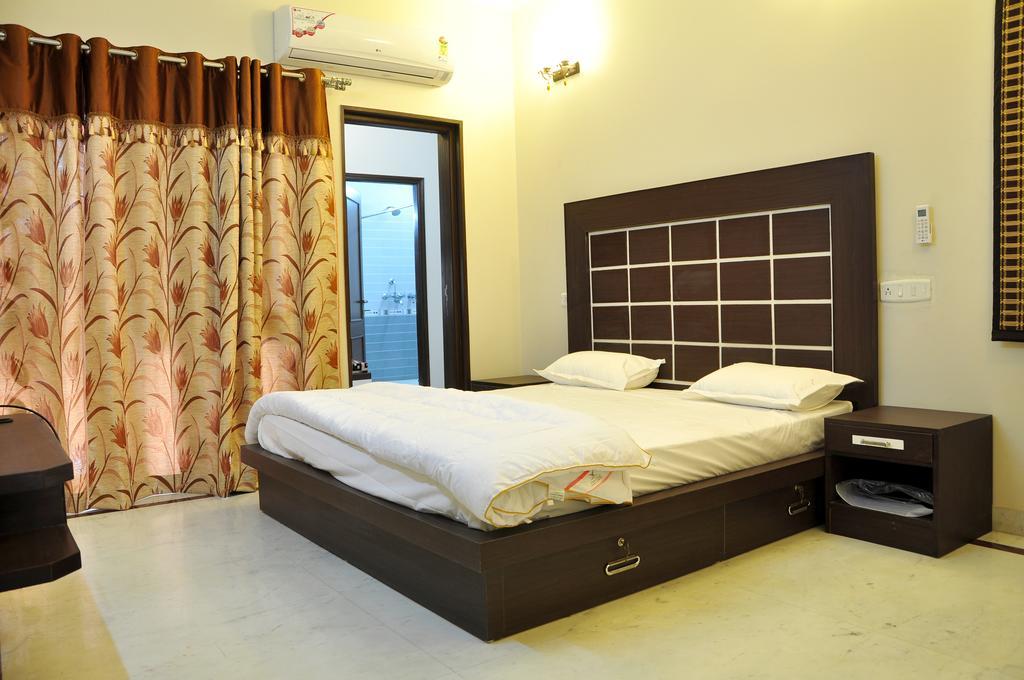 Mohini Home Stay 아그라 객실 사진