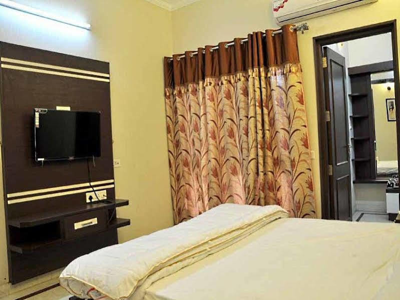 Mohini Home Stay 아그라 외부 사진